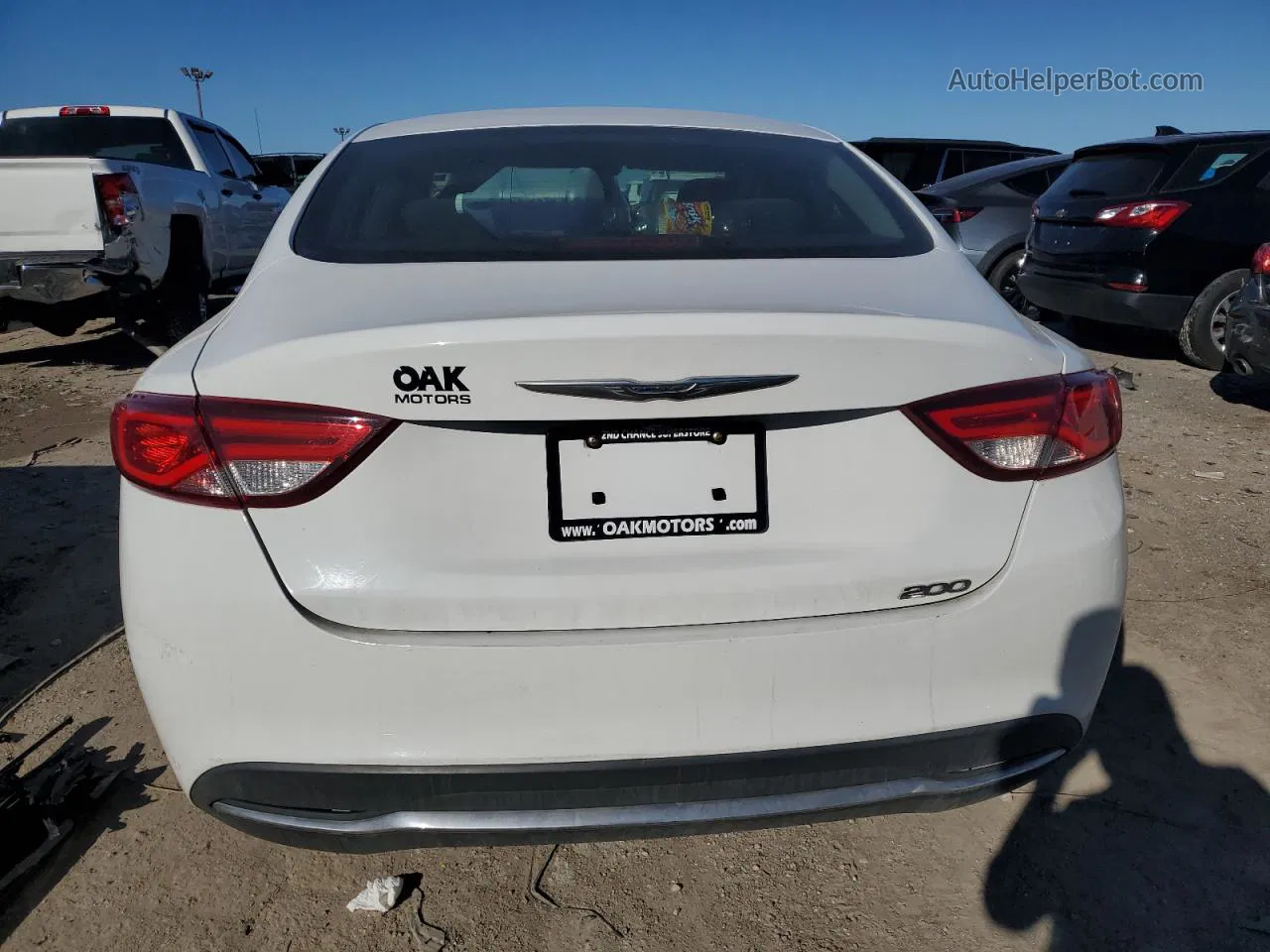 2016 Chrysler 200 Limited White vin: 1C3CCCAB4GN139135