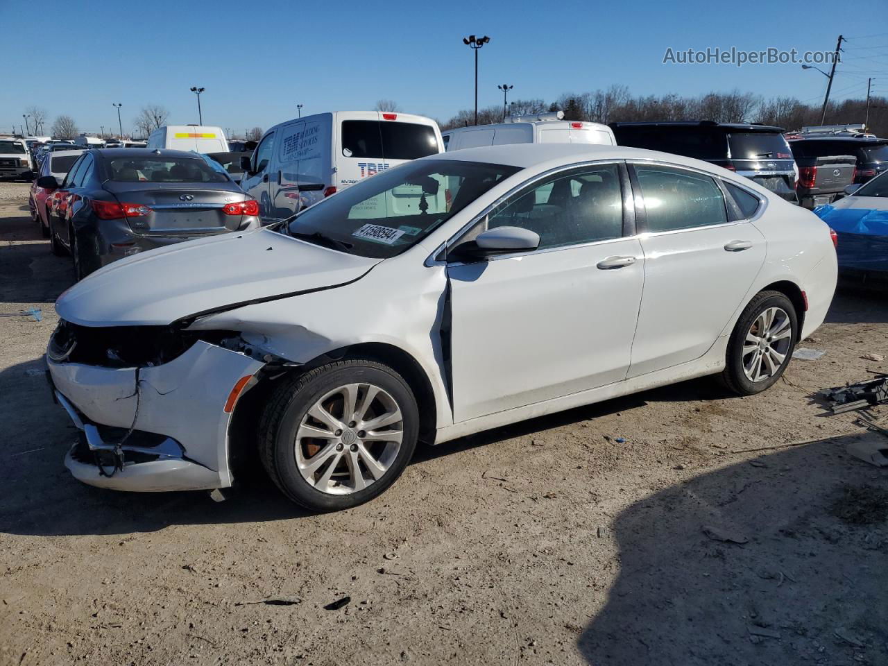 2016 Chrysler 200 Limited White vin: 1C3CCCAB4GN139135