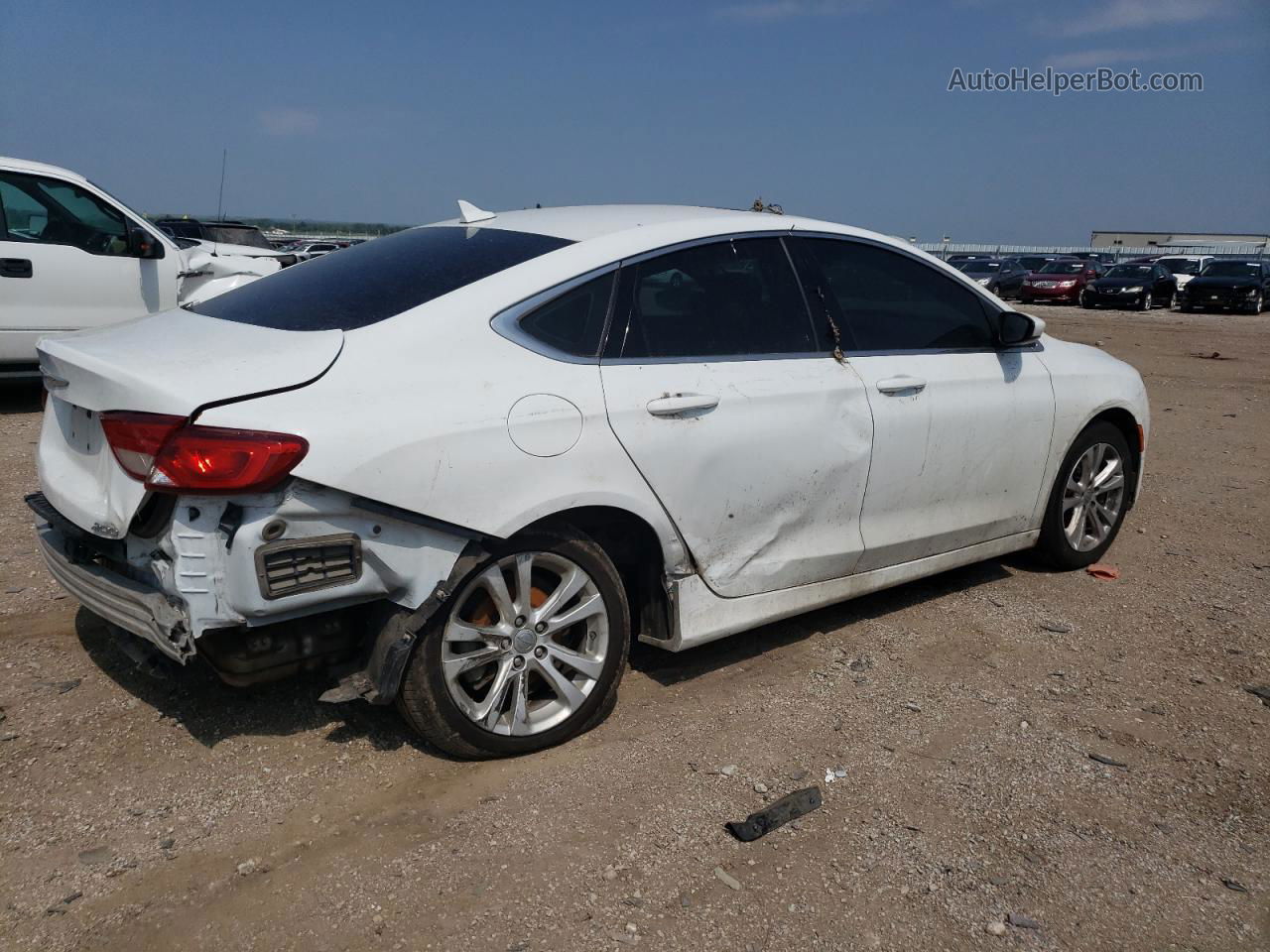 2016 Chrysler 200 Limited White vin: 1C3CCCAB4GN151138