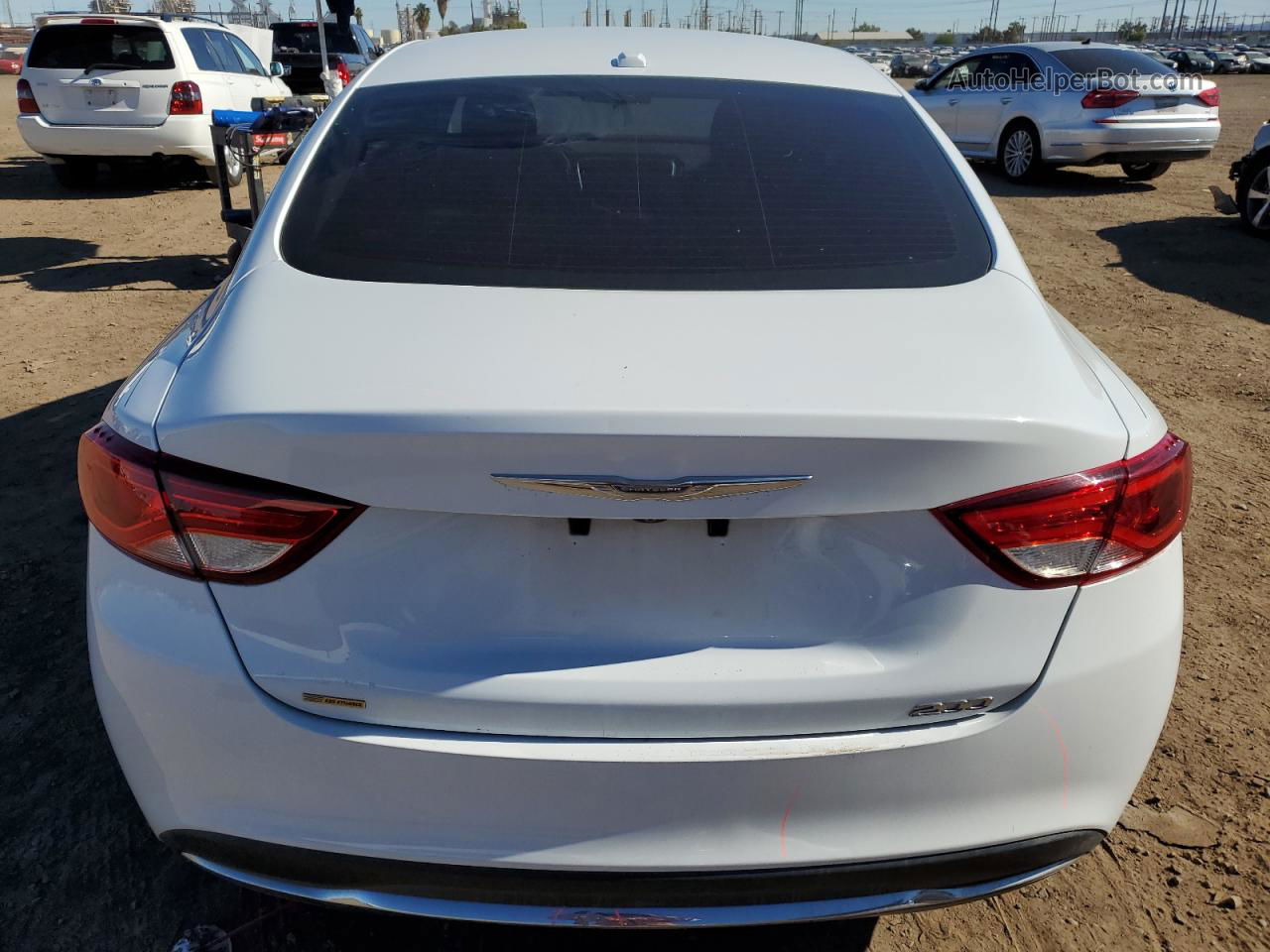 2016 Chrysler 200 Limited White vin: 1C3CCCAB4GN164939