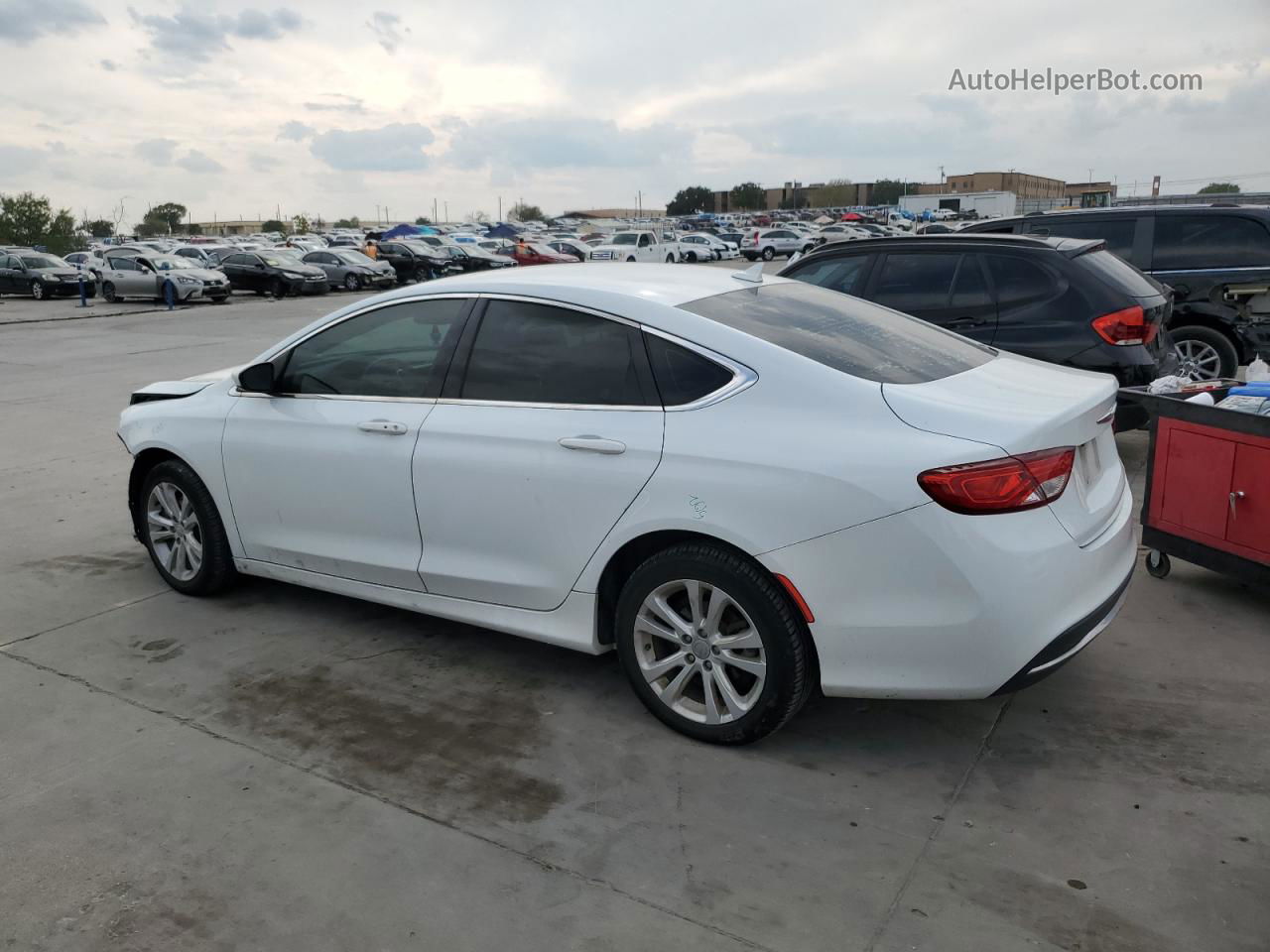 2017 Chrysler 200 Limited White vin: 1C3CCCAB4HN500834