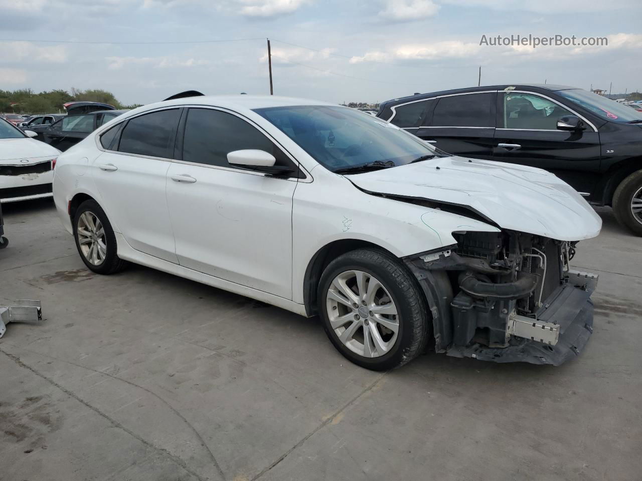 2017 Chrysler 200 Limited White vin: 1C3CCCAB4HN500834