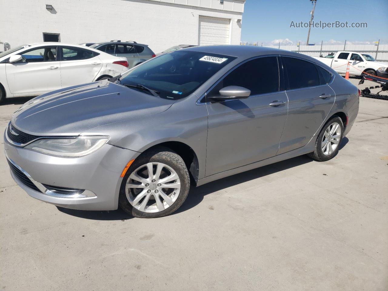 2015 Chrysler 200 Limited Серебряный vin: 1C3CCCAB5FN531328