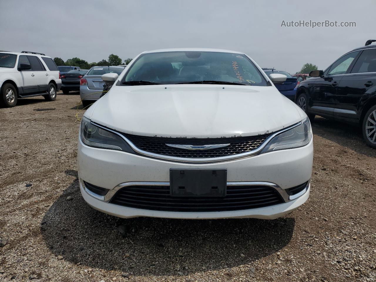 2015 Chrysler 200 Limited White vin: 1C3CCCAB5FN552258