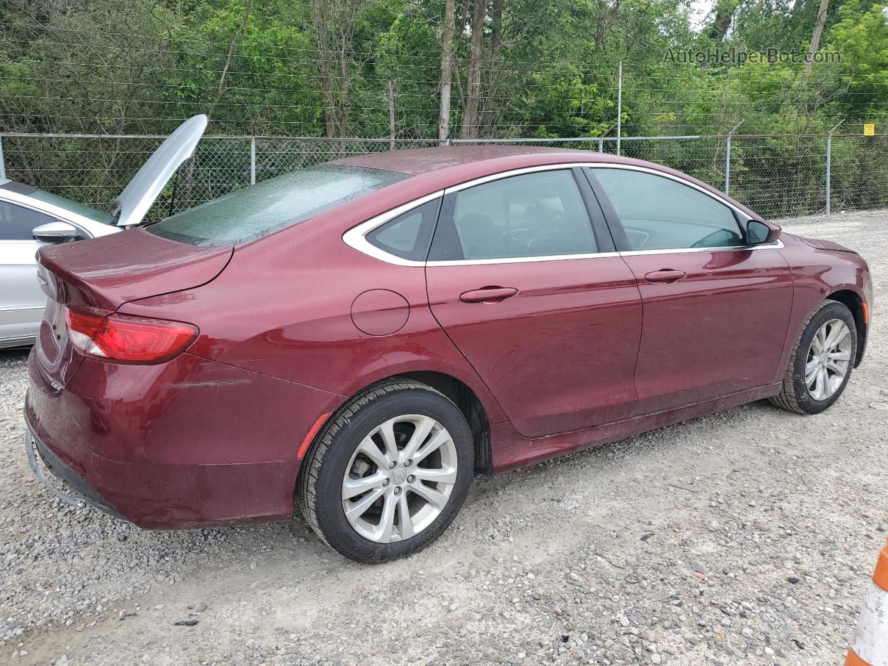 2015 Chrysler 200 Limited Burgundy vin: 1C3CCCAB5FN710078