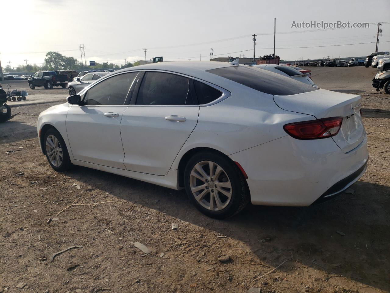 2016 Chrysler 200 Limited White vin: 1C3CCCAB6GN191480