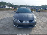 2017 Chrysler 200 Limited Platinum Gray vin: 1C3CCCAB6HN500303