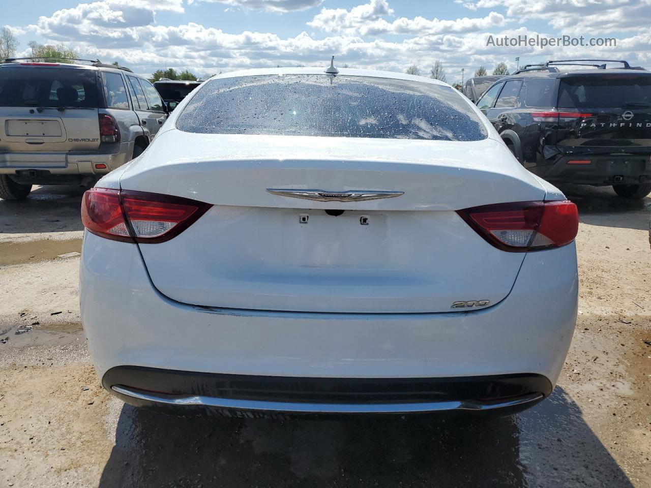 2017 Chrysler 200 Limited White vin: 1C3CCCAB7HN504456