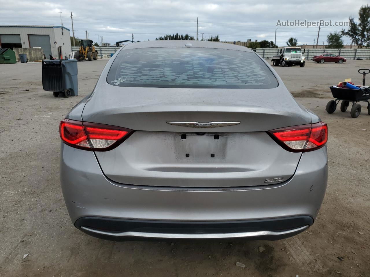 2016 Chrysler 200 Limited Серебряный vin: 1C3CCCAB8GN107806