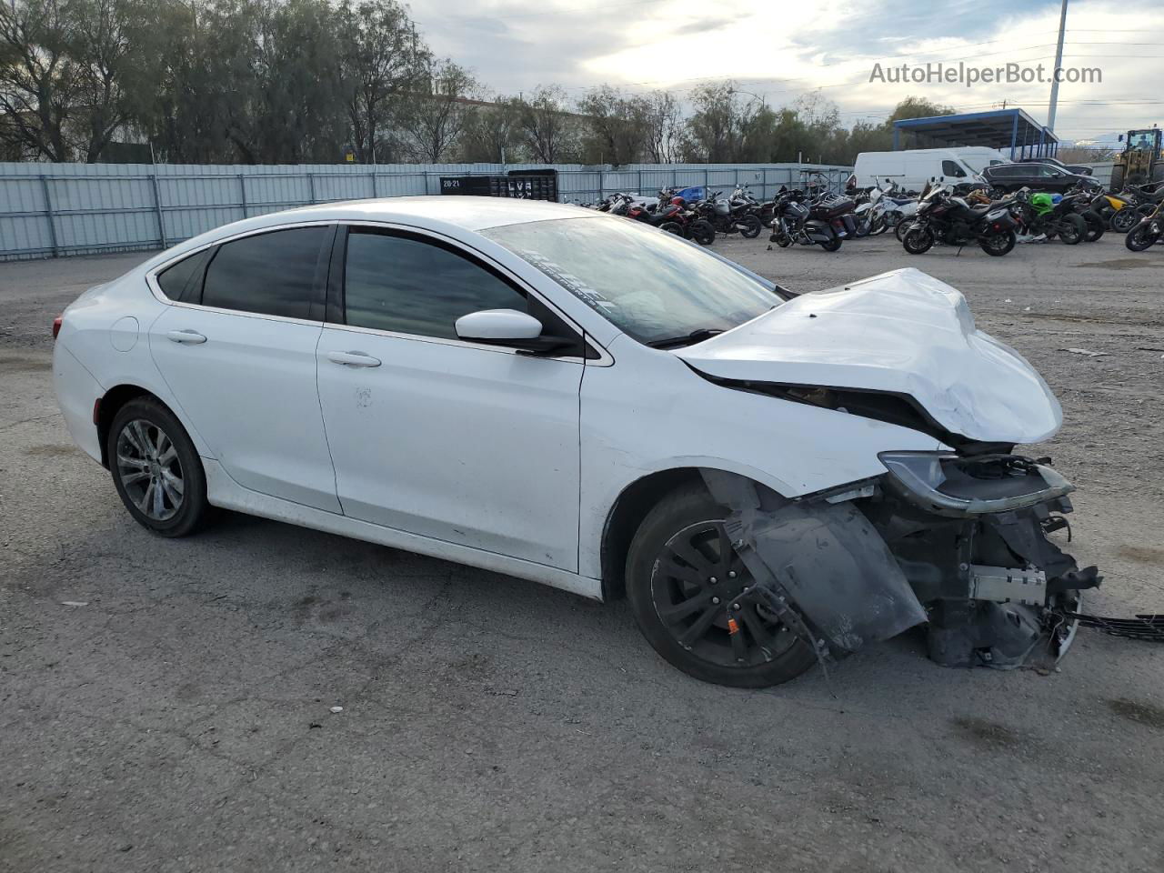 2016 Chrysler 200 Limited White vin: 1C3CCCAB9GN103960