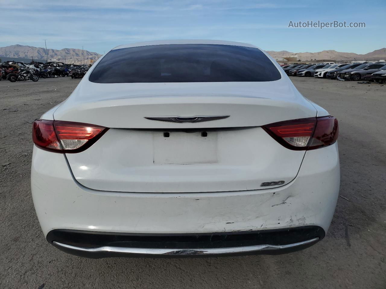 2016 Chrysler 200 Limited White vin: 1C3CCCAB9GN103960