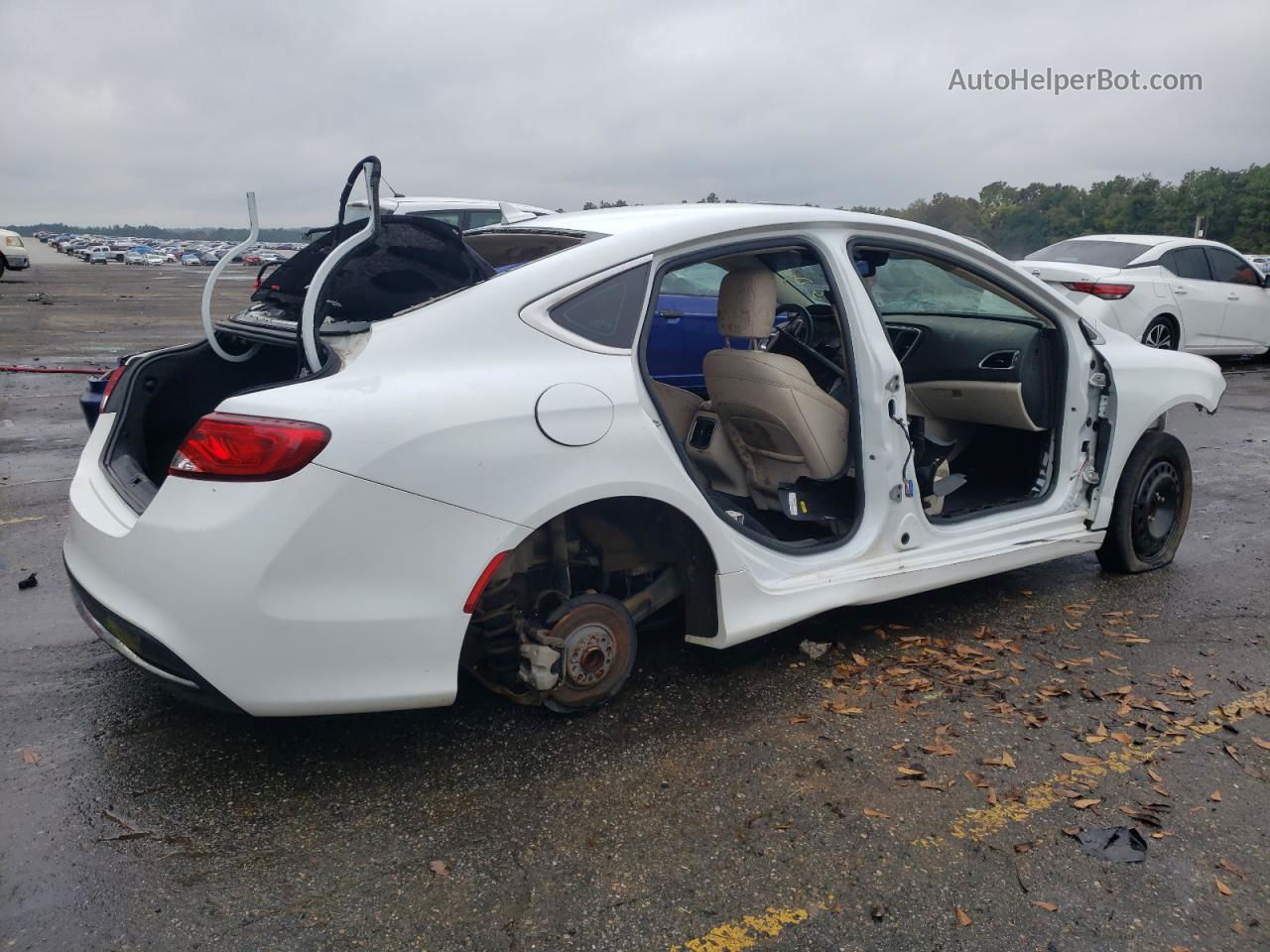 2017 Chrysler 200 Limited White vin: 1C3CCCAB9HN502613