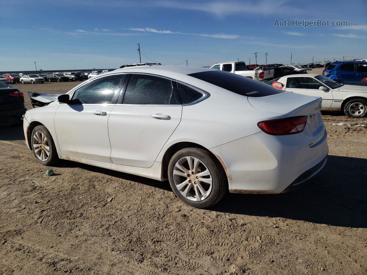 2015 Chrysler 200 Limited White vin: 1C3CCCABXFN575583