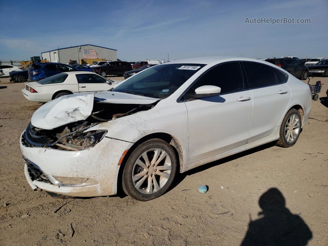 2015 Chrysler 200 Limited White vin: 1C3CCCABXFN575583