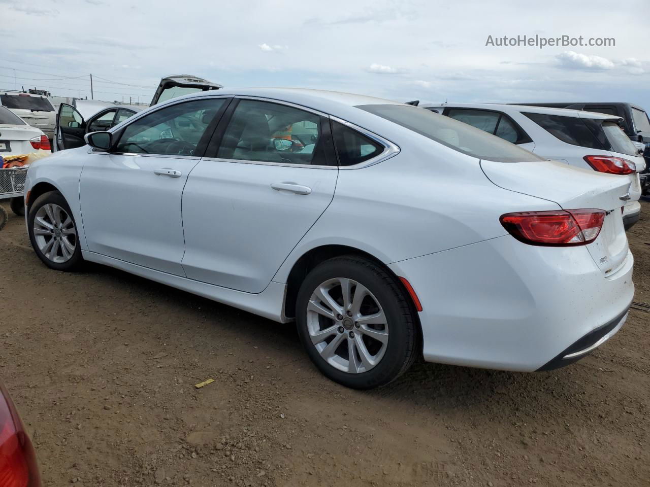 2016 Chrysler 200 Limited White vin: 1C3CCCABXGN190008