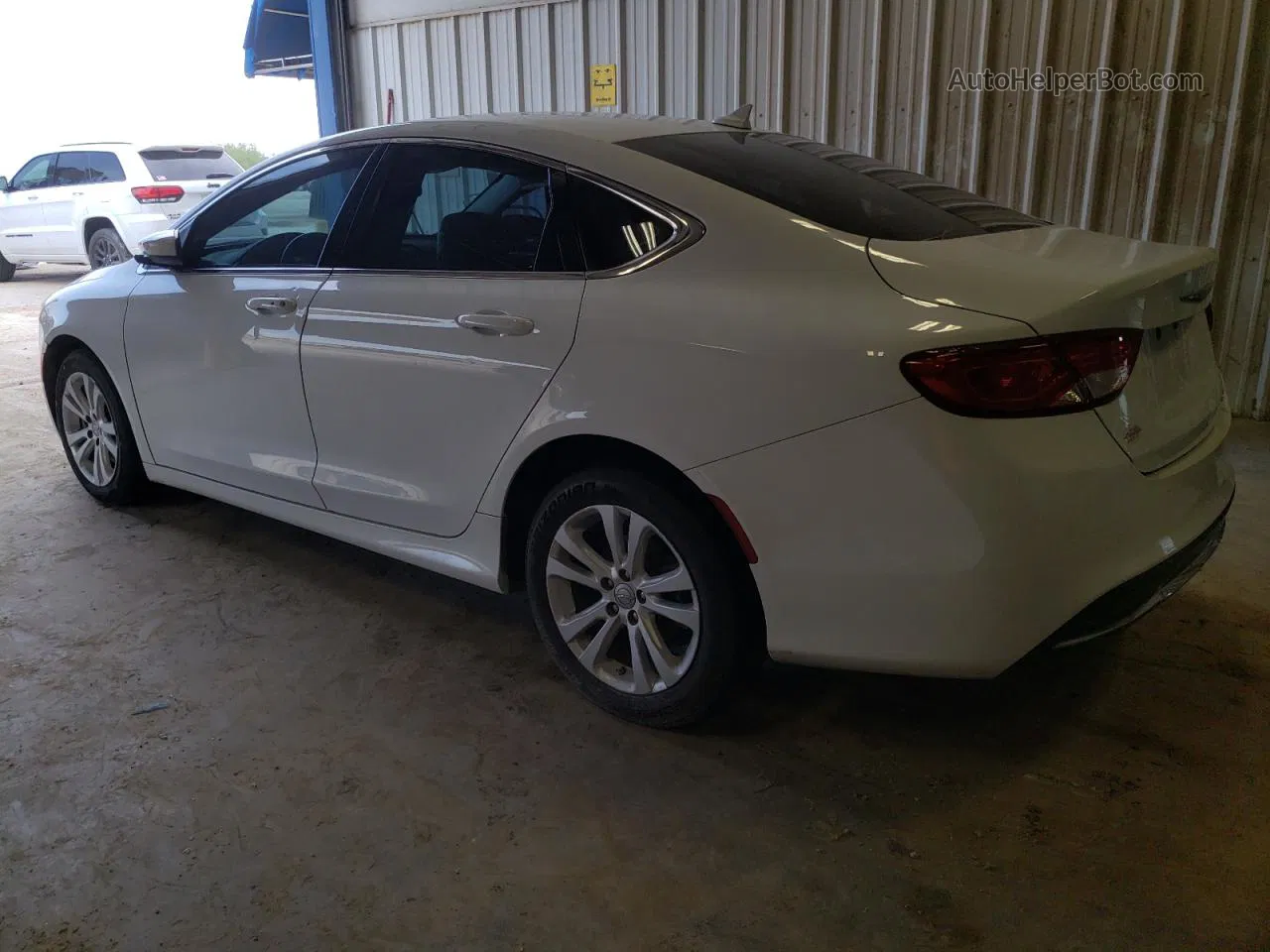 2016 Chrysler 200 Limited White vin: 1C3CCCABXGN192213