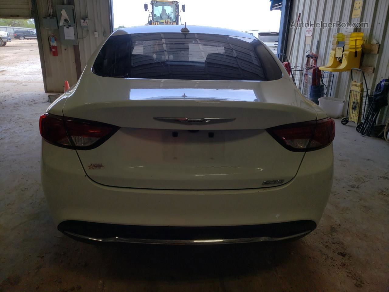 2016 Chrysler 200 Limited White vin: 1C3CCCABXGN192213