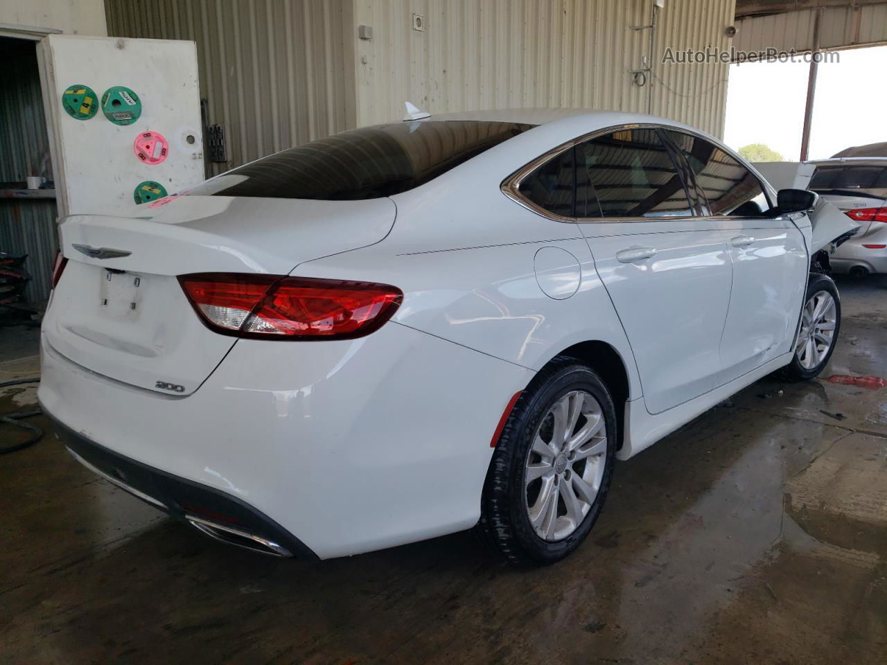 2017 Chrysler 200 Limited White vin: 1C3CCCAG0HN504634