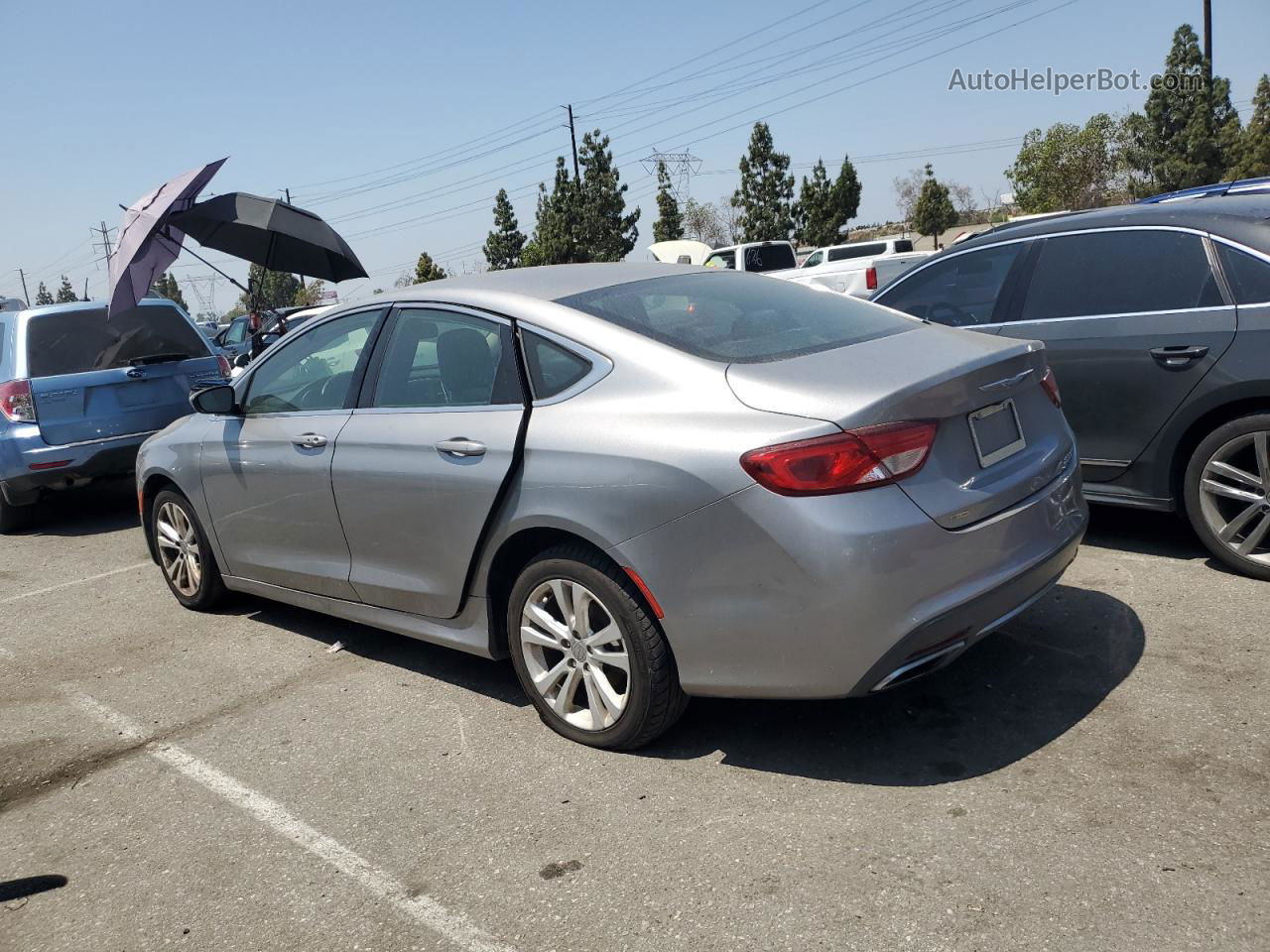 2016 Chrysler 200 Limited Silver vin: 1C3CCCAG6GN141268