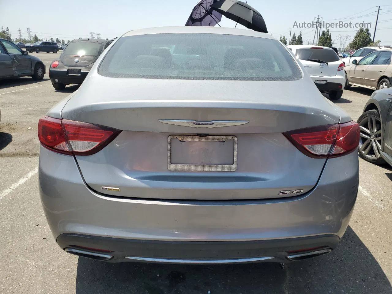 2016 Chrysler 200 Limited Silver vin: 1C3CCCAG6GN141268