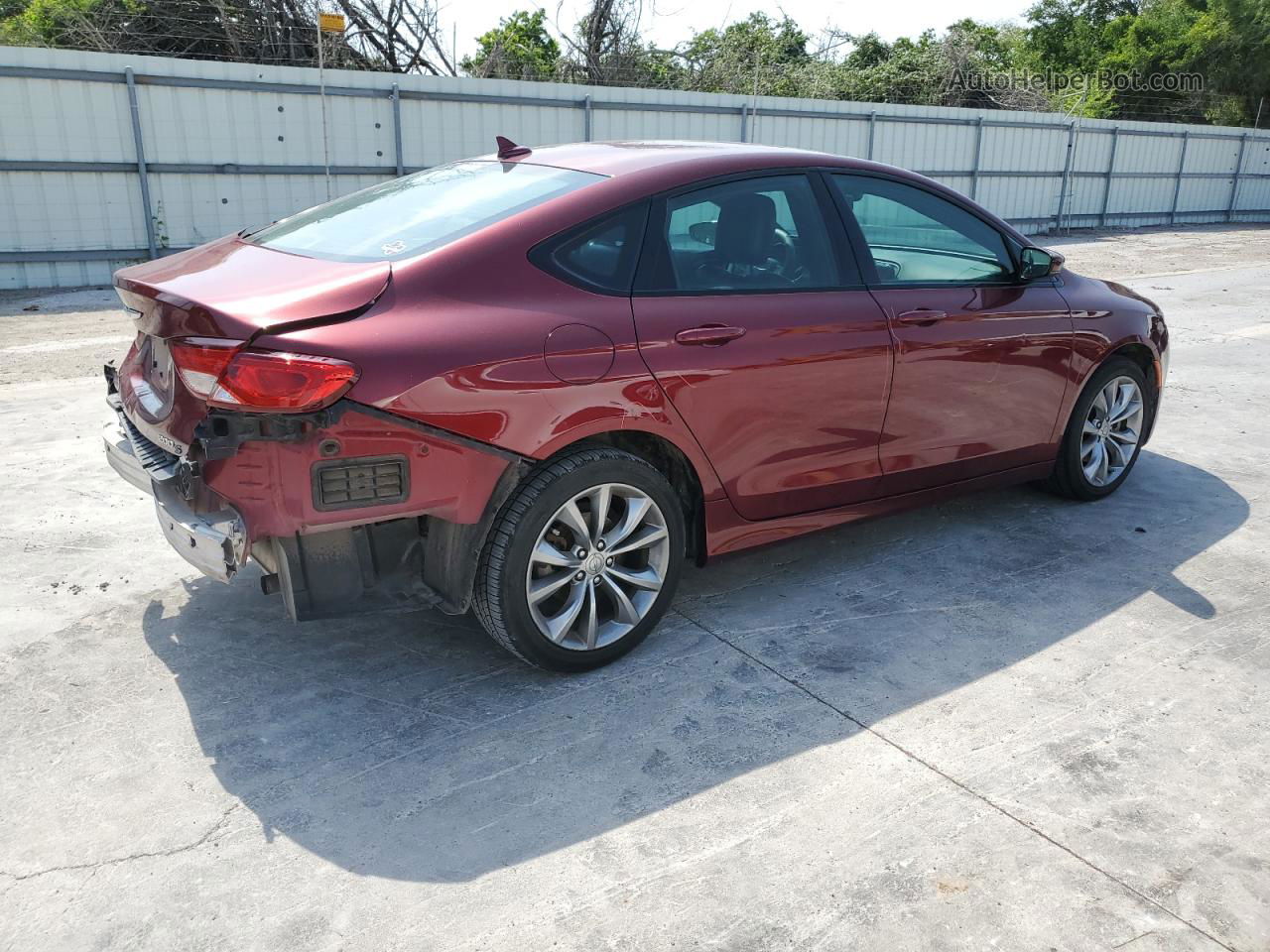 2015 Chrysler 200 S Burgundy vin: 1C3CCCBB0FN720953