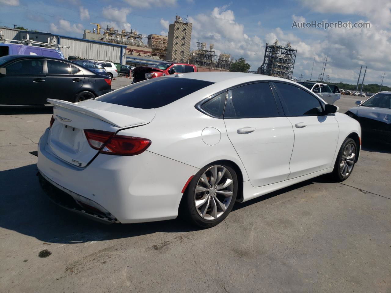 2015 Chrysler 200 S White vin: 1C3CCCBB1FN649519