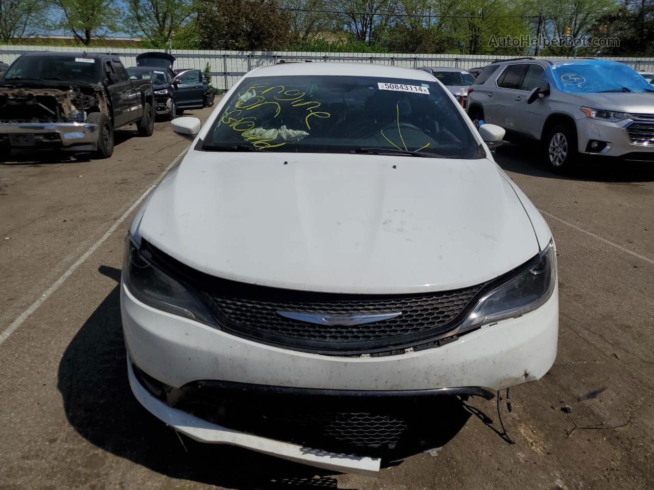 2015 Chrysler 200 S White vin: 1C3CCCBB5FN548287