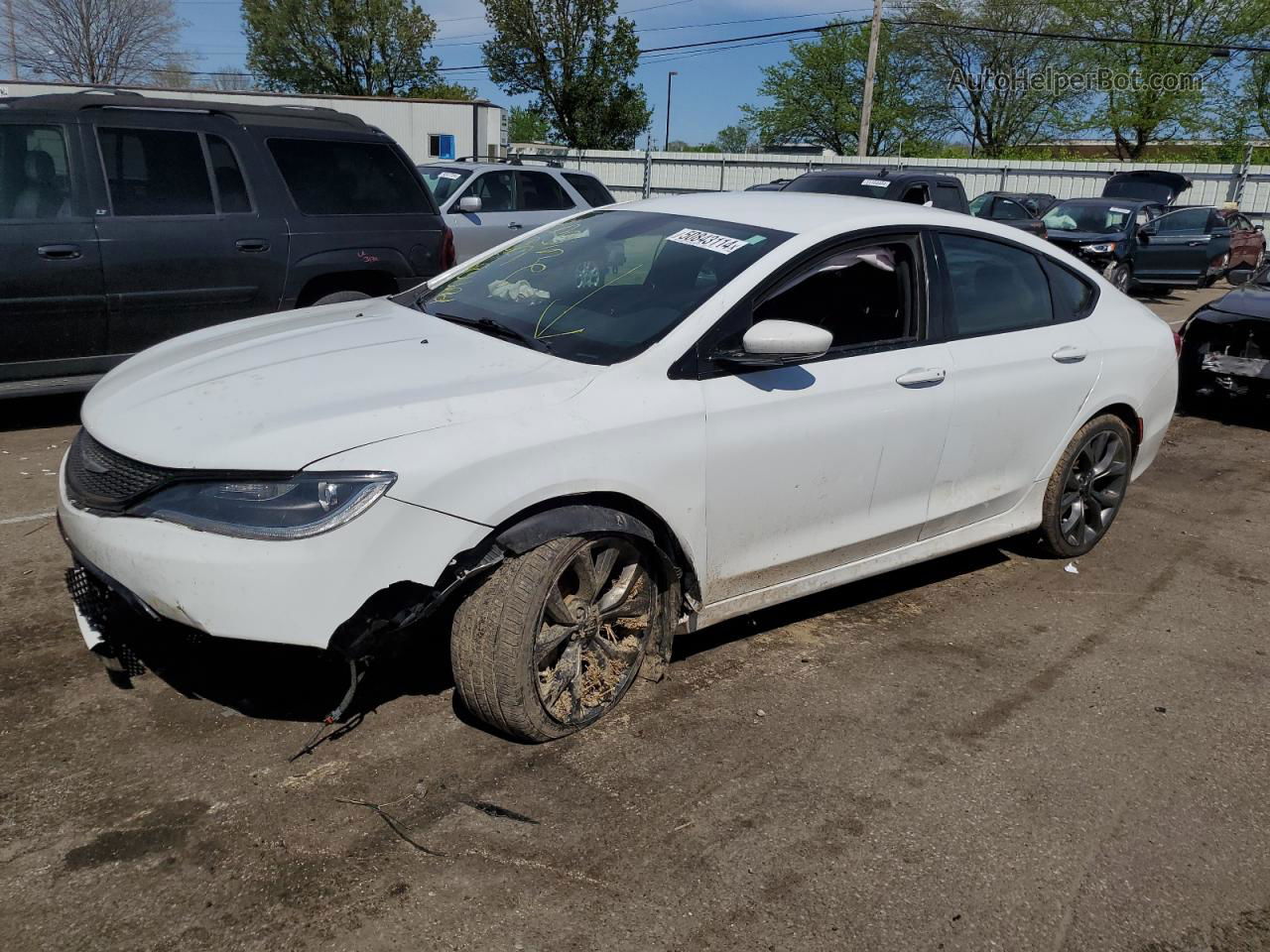 2015 Chrysler 200 S White vin: 1C3CCCBB5FN548287