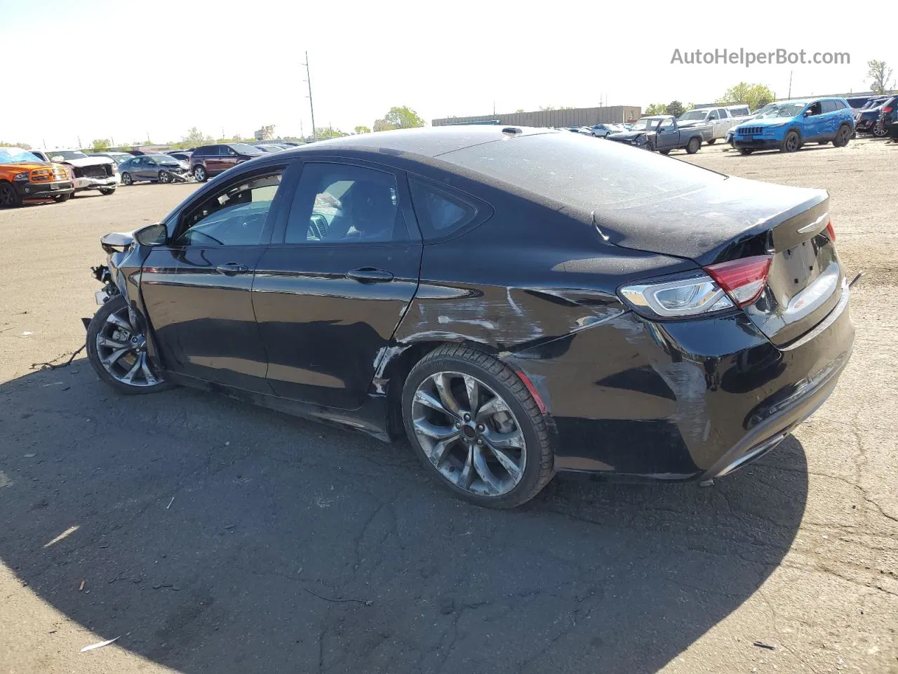 2015 Chrysler 200 S Черный vin: 1C3CCCBB5FN654870