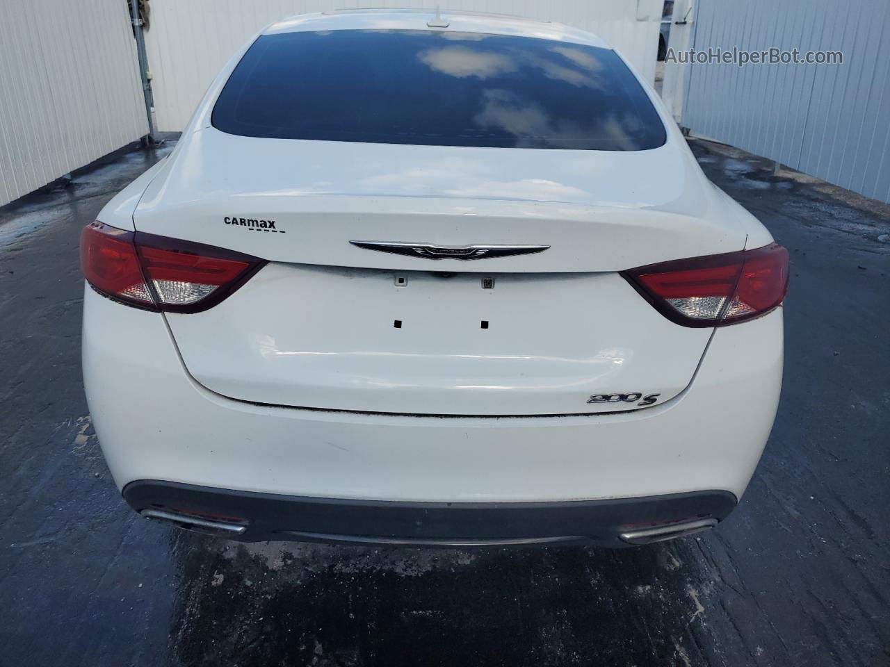 2016 Chrysler 200 S White vin: 1C3CCCBB6GN111948