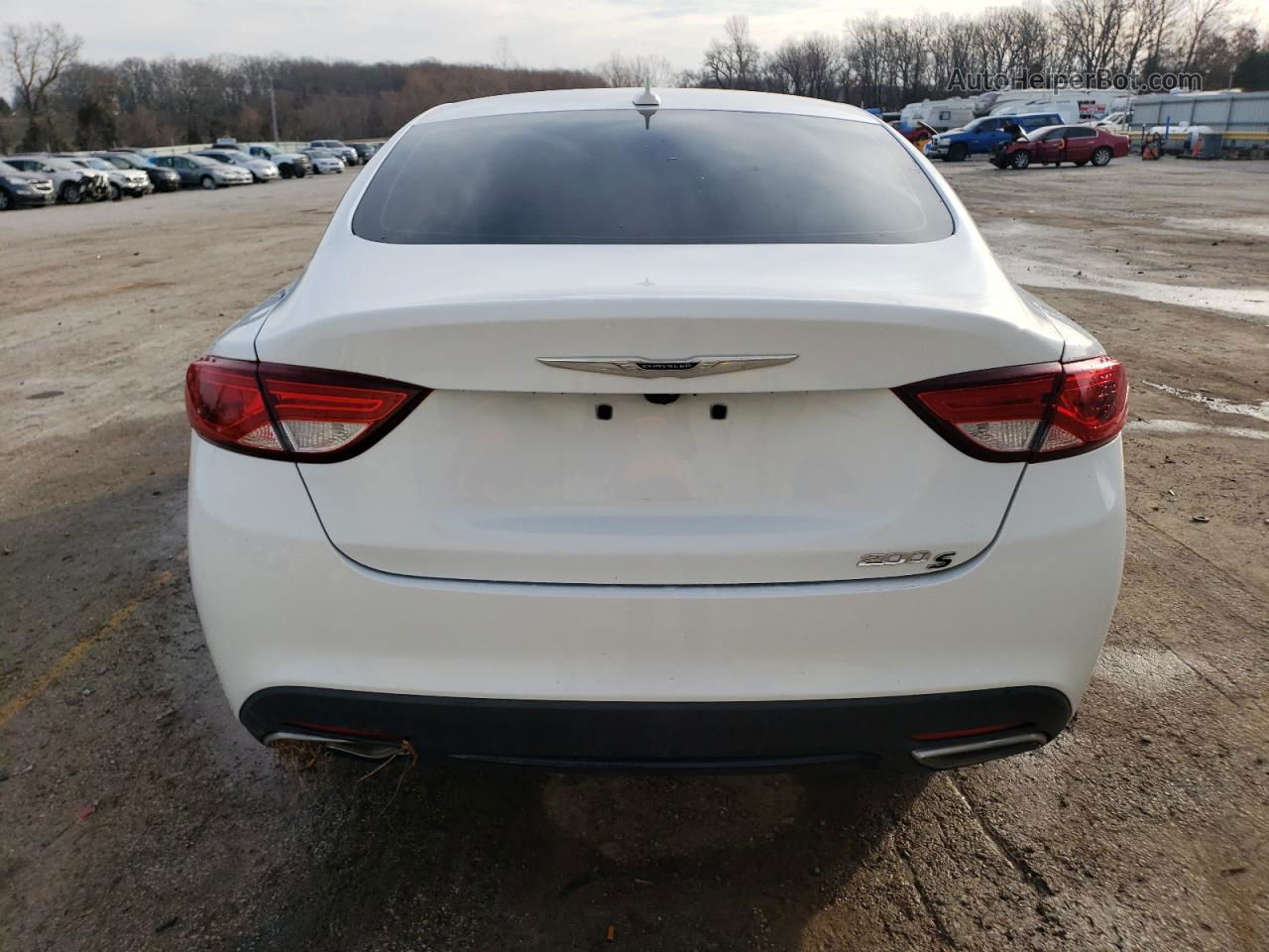 2016 Chrysler 200 S White vin: 1C3CCCBG1GN107897