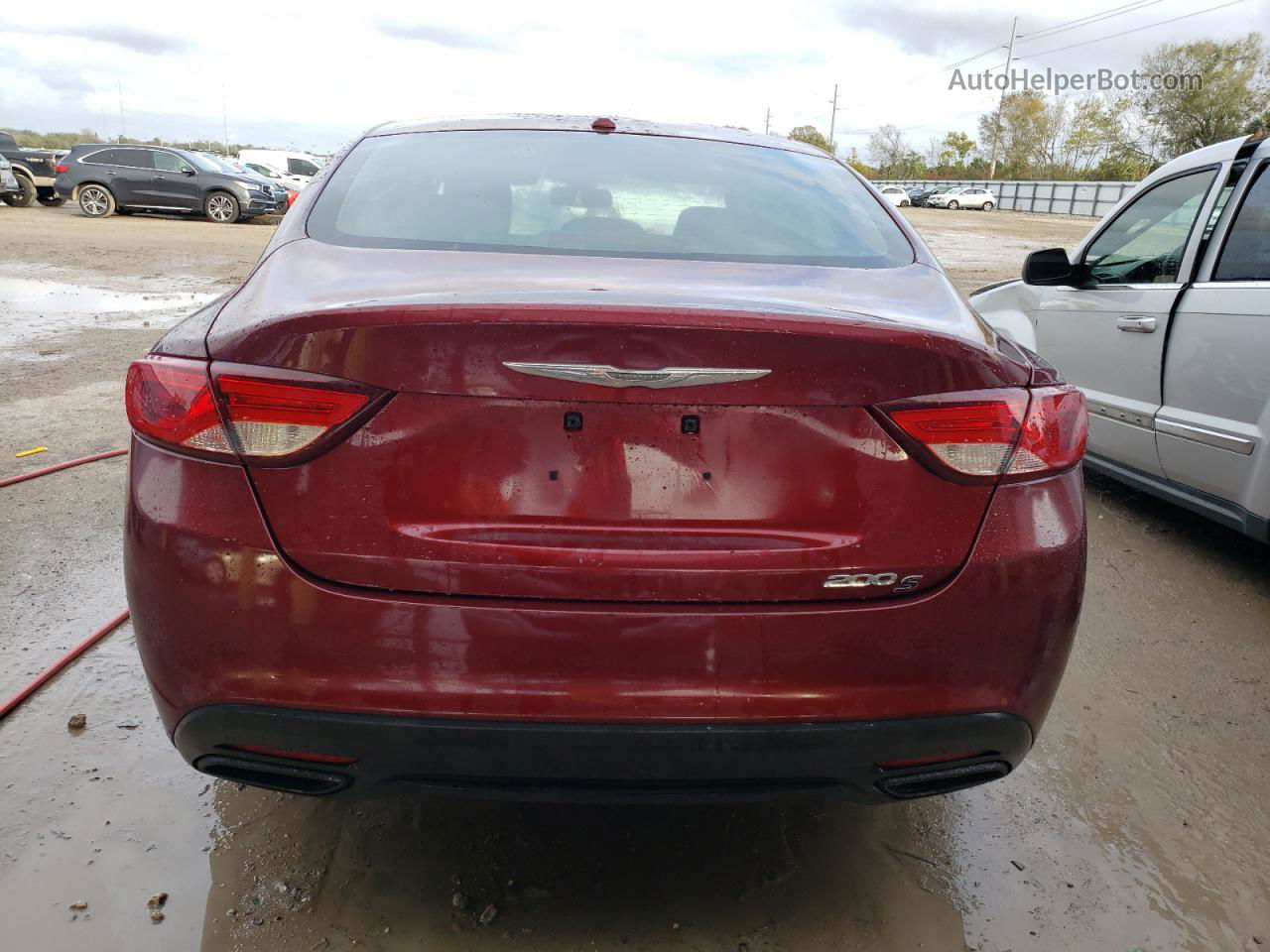 2015 Chrysler 200 S Burgundy vin: 1C3CCCBG4FN518080