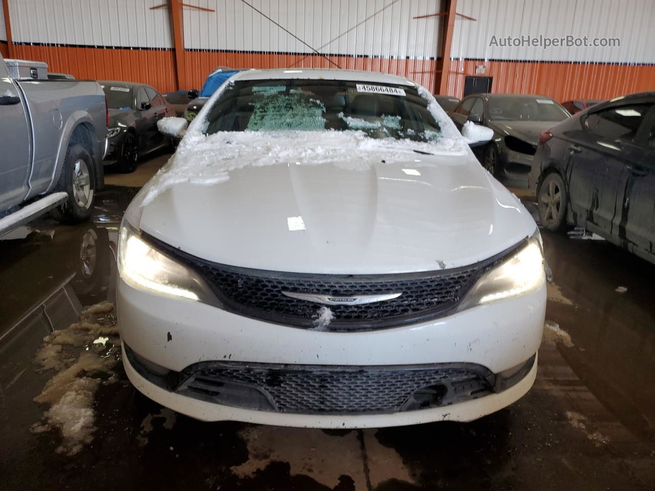 2015 Chrysler 200 S White vin: 1C3CCCBG4FN573306