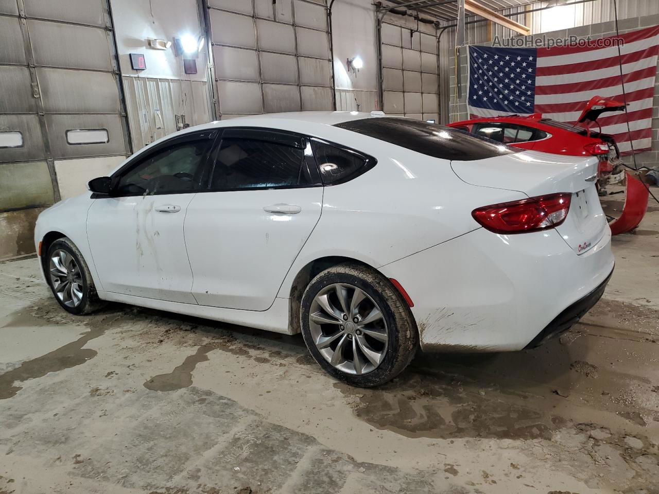 2015 Chrysler 200 S White vin: 1C3CCCBG5FN677920