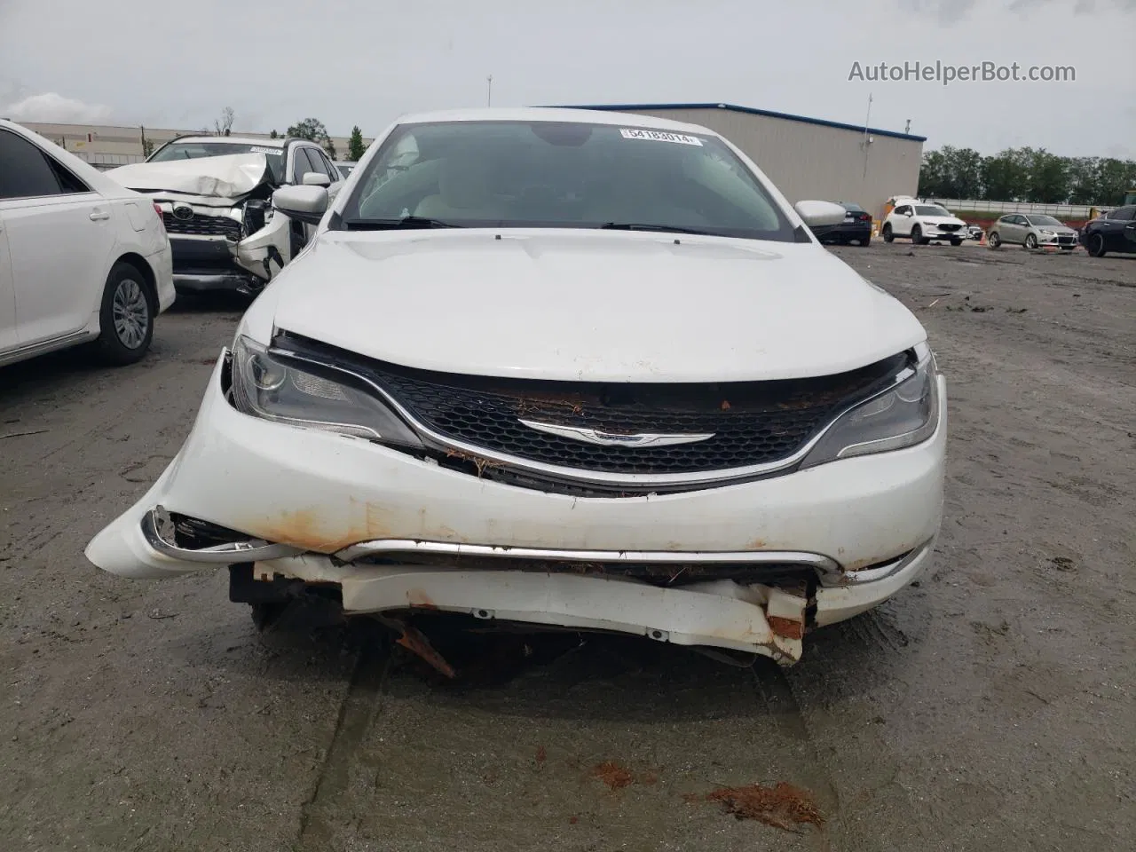 2015 Chrysler 200 C White vin: 1C3CCCCB0FN566016