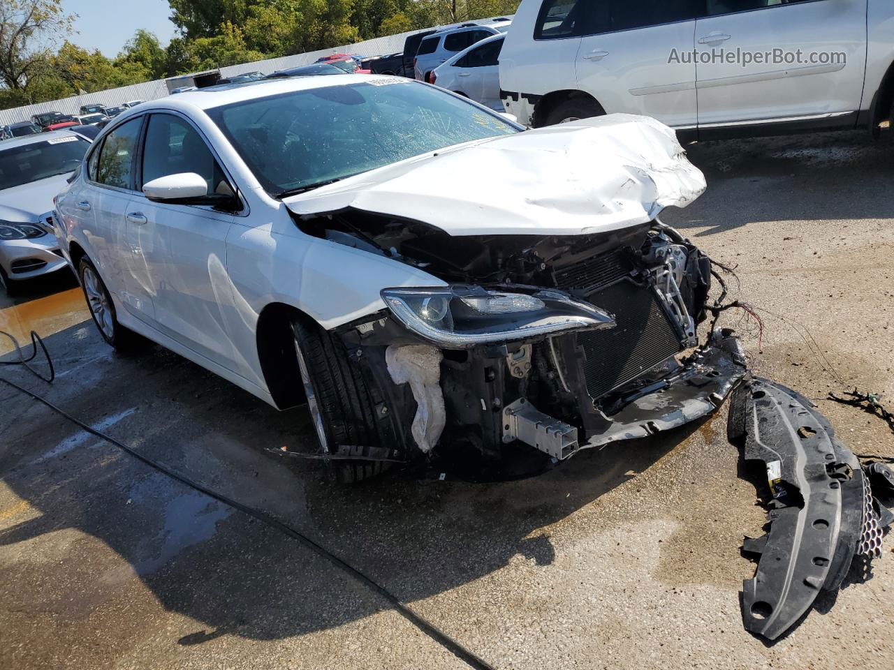 2016 Chrysler 200 C White vin: 1C3CCCCB2GN145867