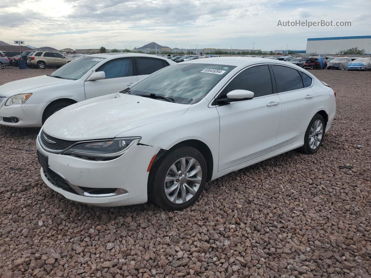 2015 Chrysler 200 C White vin: 1C3CCCCB4FN508359