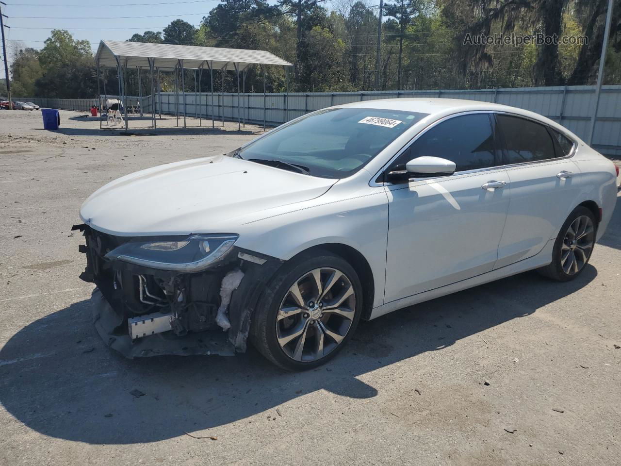 2015 Chrysler 200 C White vin: 1C3CCCCG2FN647515