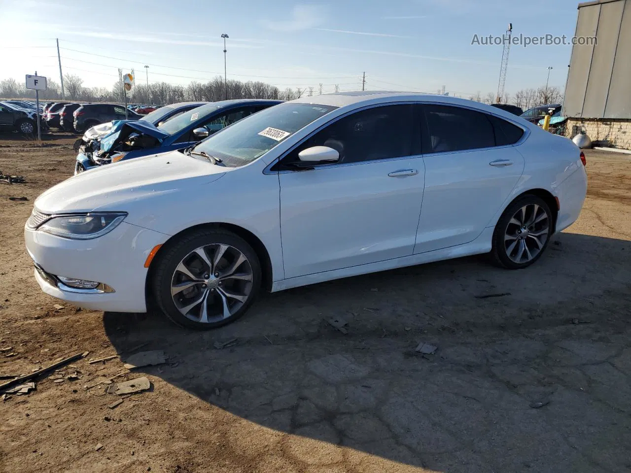 2015 Chrysler 200 C Белый vin: 1C3CCCCG4FN678331