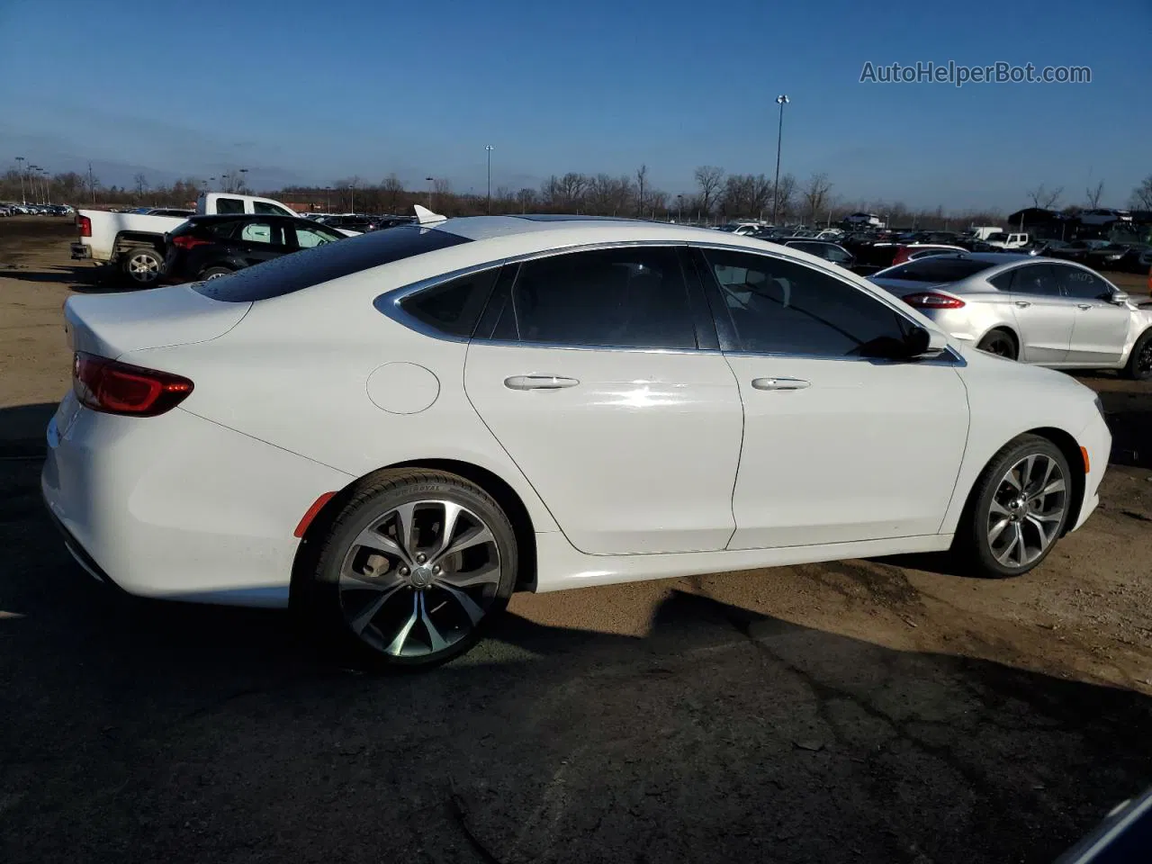 2015 Chrysler 200 C Белый vin: 1C3CCCCG4FN678331