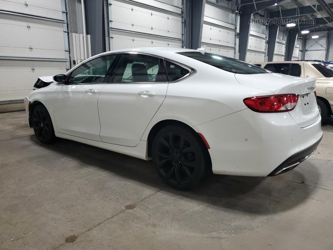 2015 Chrysler 200 C White vin: 1C3CCCCG5FN520208