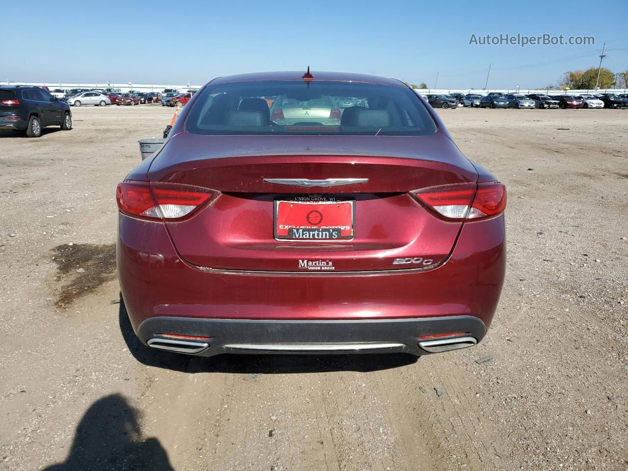 2015 Chrysler 200 C Red vin: 1C3CCCCG5FN572325