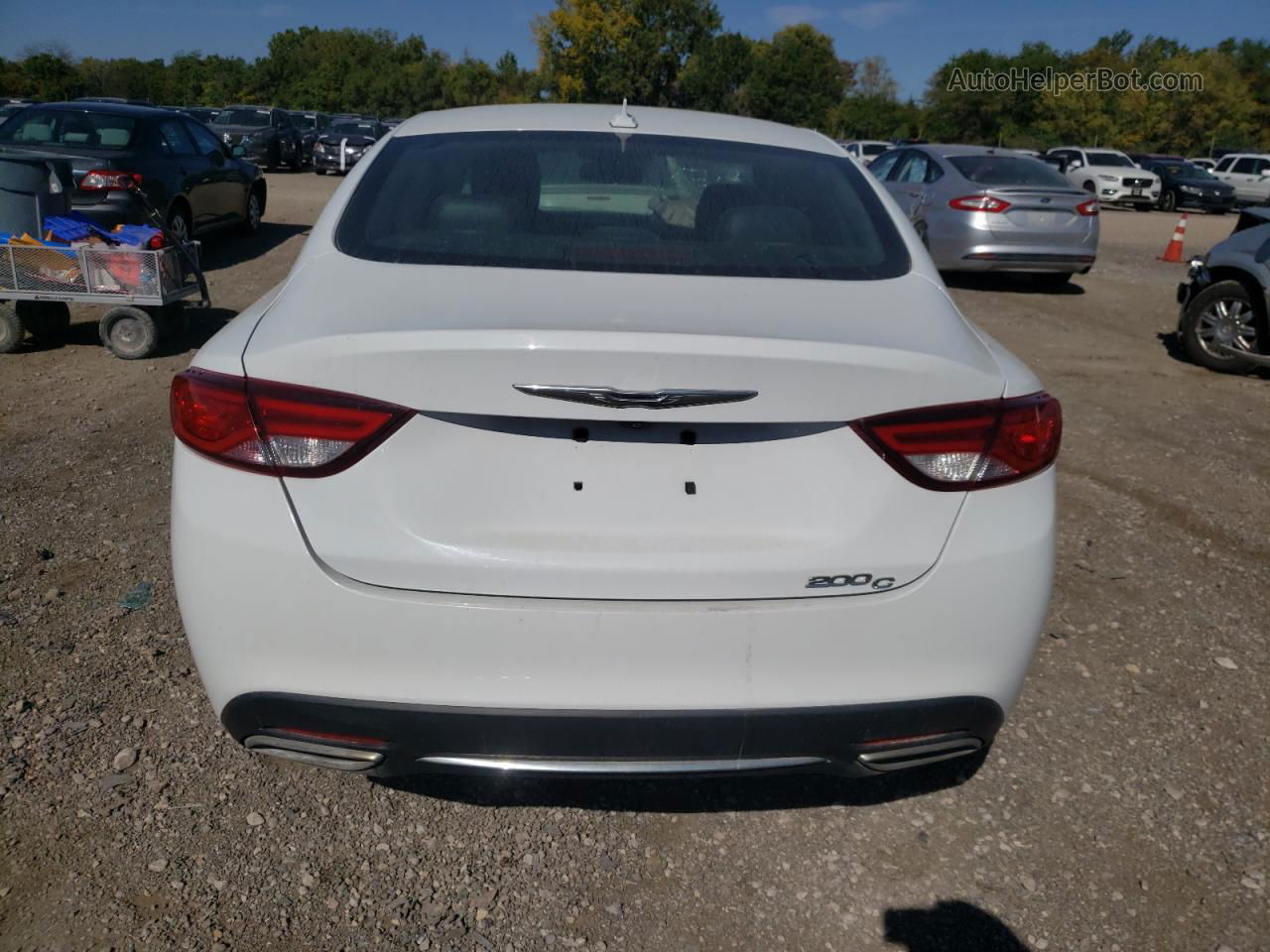 2015 Chrysler 200 C White vin: 1C3CCCCG6FN515518