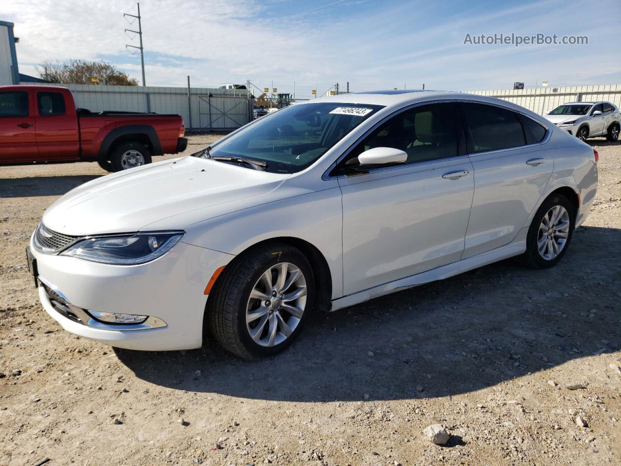 2015 Chrysler 200 C White vin: 1C3CCCCG9FN645602