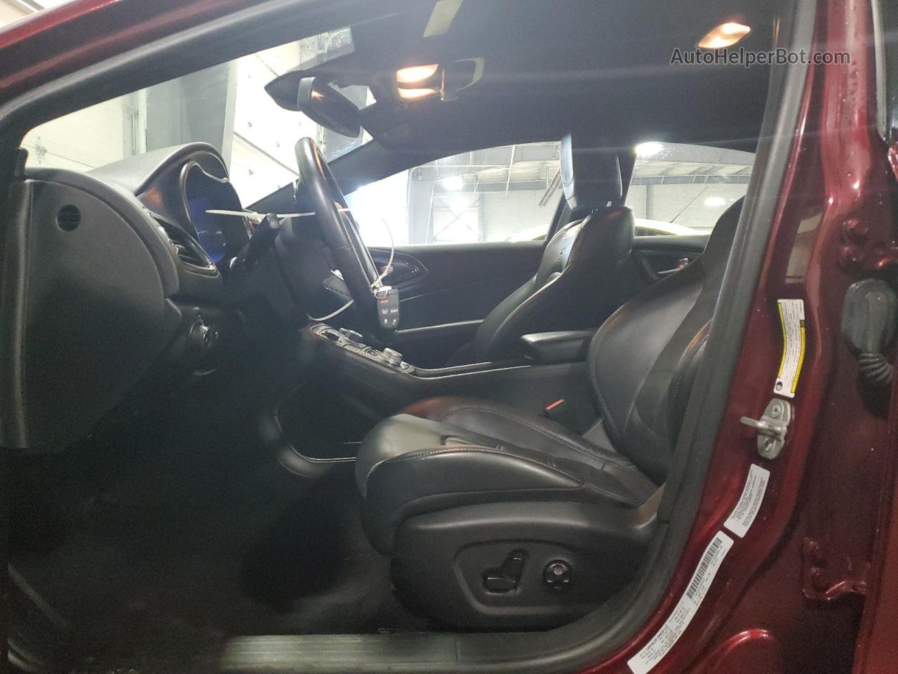 2015 Chrysler 200 S Темно-бордовый vin: 1C3CCCDGXFN601672