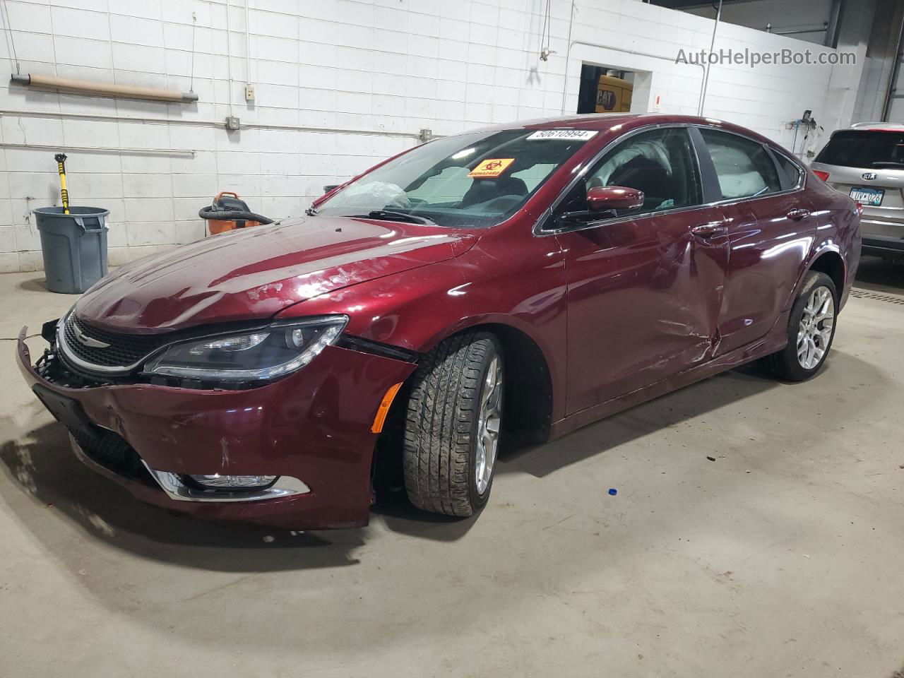 2015 Chrysler 200 C Red vin: 1C3CCCEG0FN656517