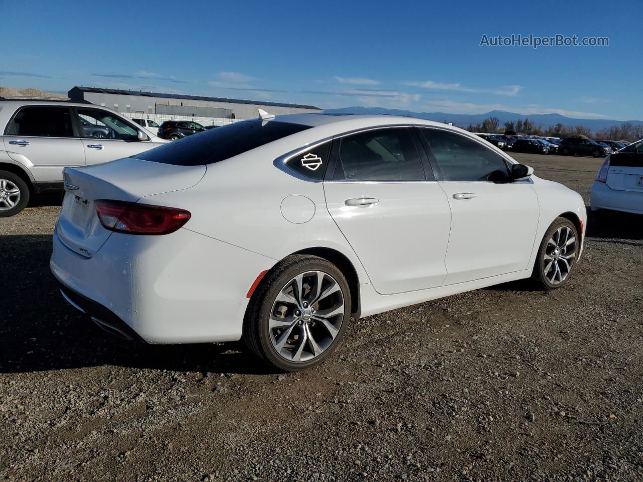 2015 Chrysler 200 C White vin: 1C3CCCEG4FN643074