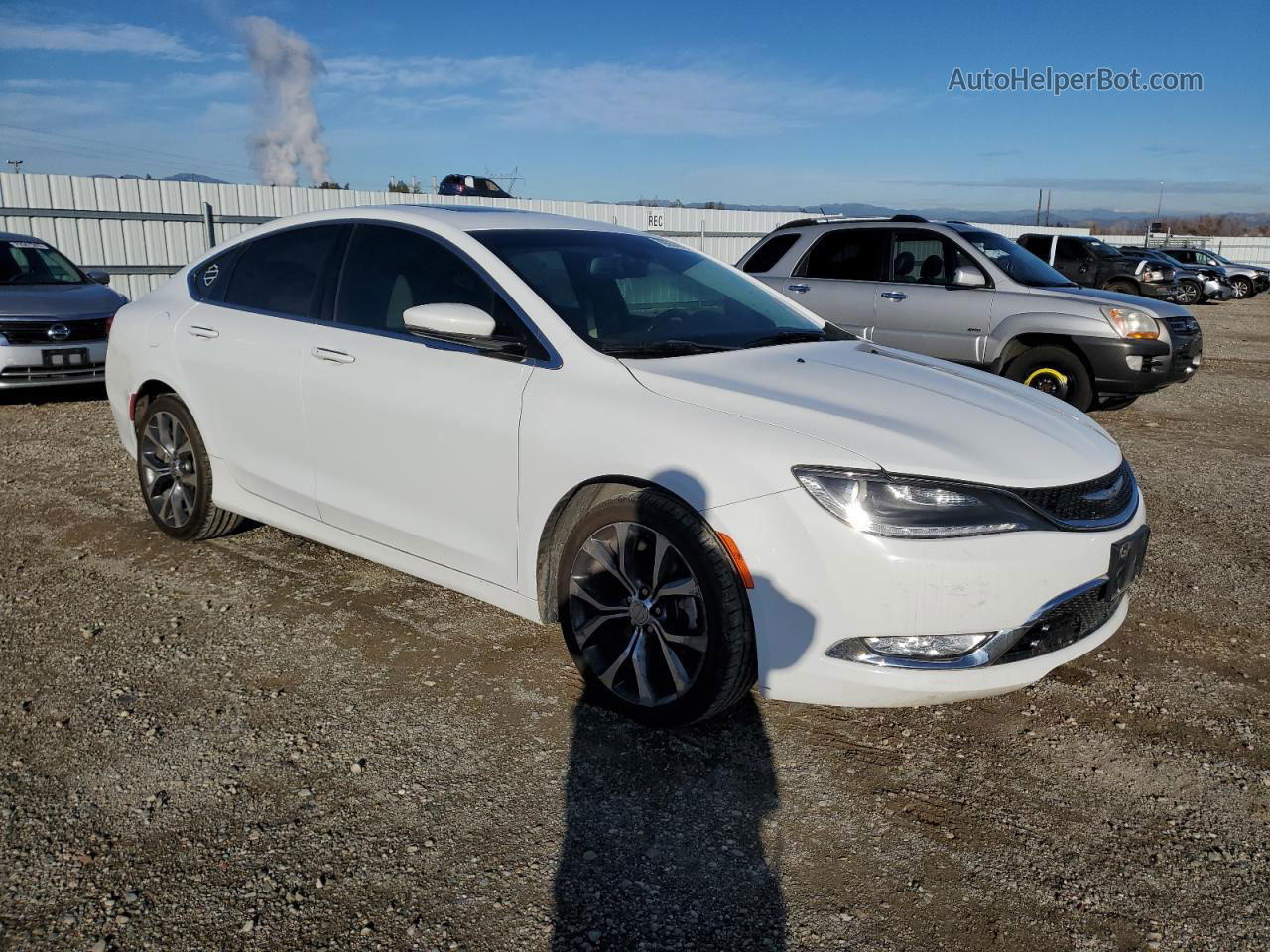 2015 Chrysler 200 C White vin: 1C3CCCEG4FN643074