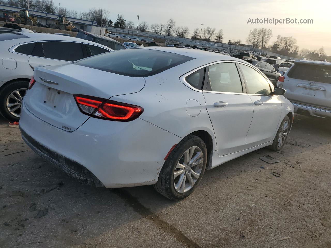 2017 Chrysler 200 Lx Белый vin: 1C3CCCFB3HN510859