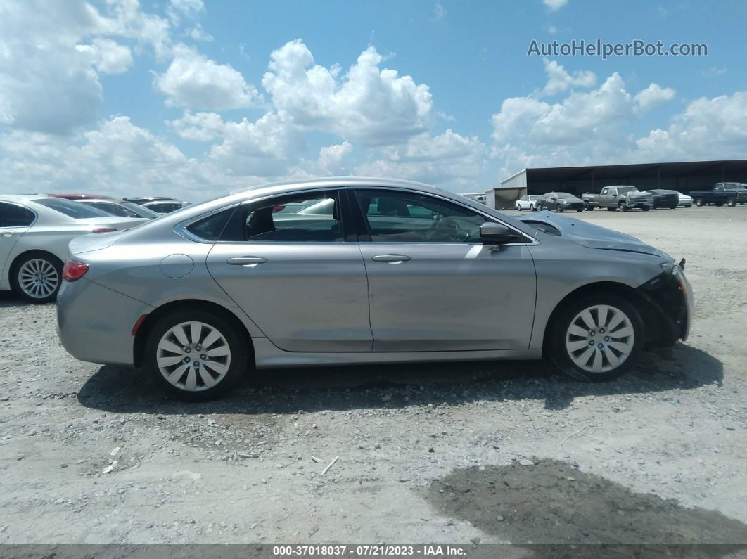 2017 Chrysler 200 Lx Серебряный vin: 1C3CCCFB6HN512461